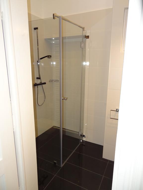 Erzsebet Boulevard Apartment Budapeste Quarto foto
